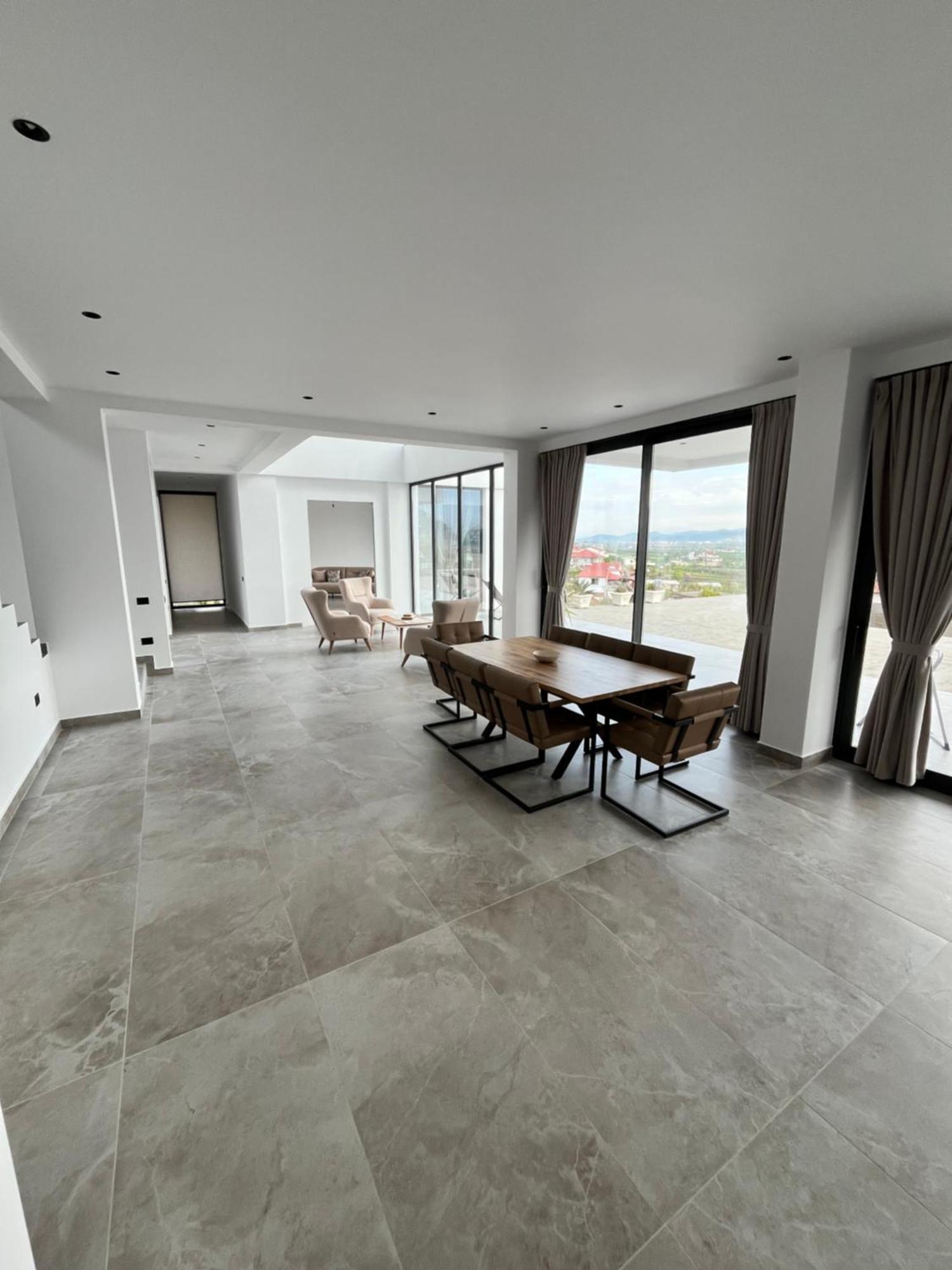 Vila Palma เบราท ภายนอก รูปภาพ